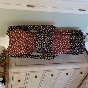 NWOT Womens Floral Dress.